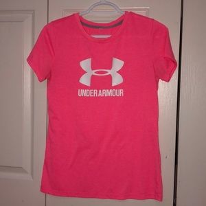 Under Armour pink tee shirt